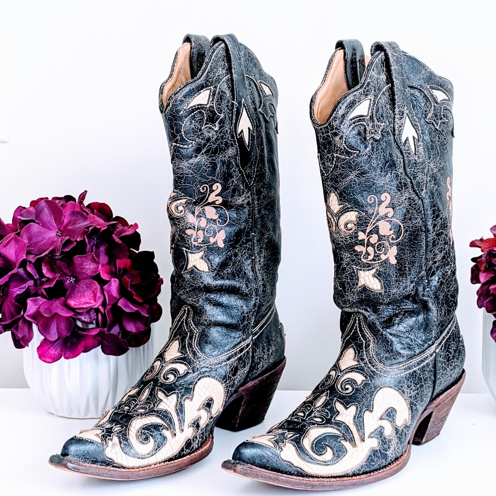 Corral Black and Cream Heeled Boots